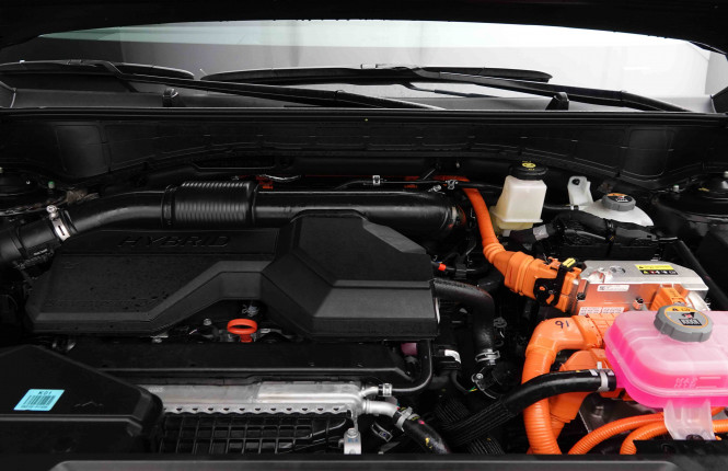 HYUNDAI_HYUNDAI_SANTAFE_2653589_28.jpg