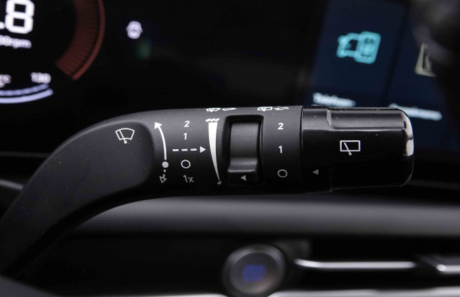 HYUNDAI_HYUNDAI_TUCSON_2548559_15.jpg