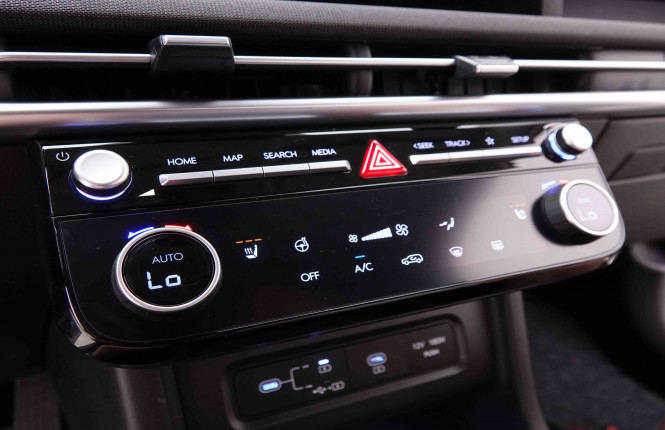 HYUNDAI_HYUNDAI_TUCSON_2549276_13.jpg