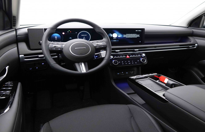 HYUNDAI_HYUNDAI_TUCSON_2549279_8.jpg