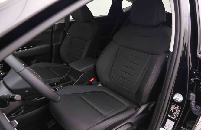 HYUNDAI_HYUNDAI_TUCSON_2549783_6.jpg