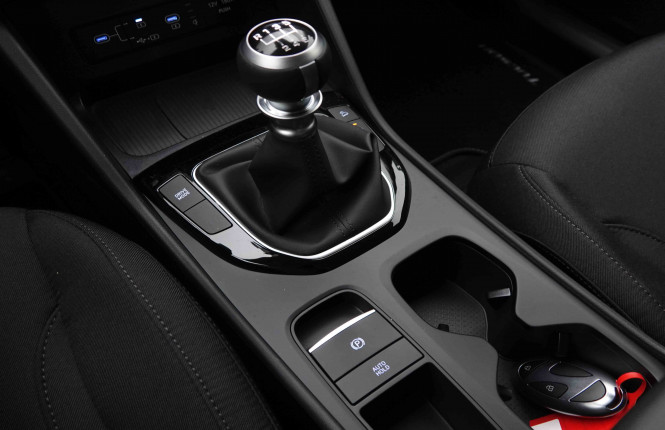 HYUNDAI_HYUNDAI_TUCSON_2549785_15.jpg