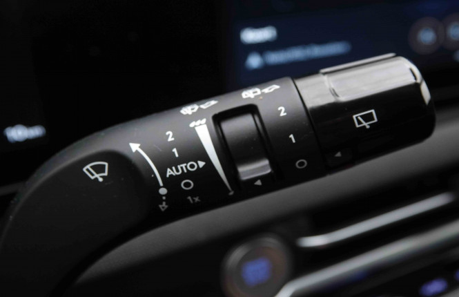 HYUNDAI_HYUNDAI_TUCSON_2549790_20.jpg