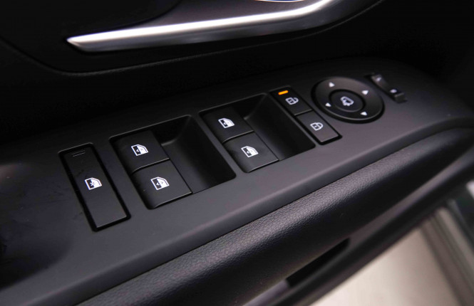 HYUNDAI_HYUNDAI_TUCSON_2550996_21.jpg HYUNDAI_HYUNDAI_TUCSON_2550996_21.jpg