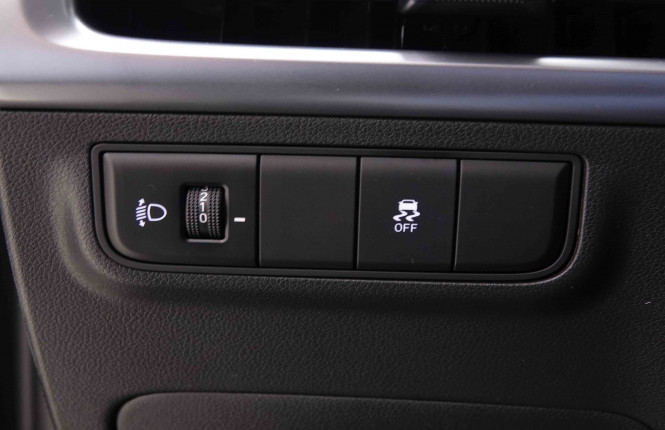 HYUNDAI_HYUNDAI_TUCSON_2550996_8.jpg HYUNDAI_HYUNDAI_TUCSON_2550996_8.jpg