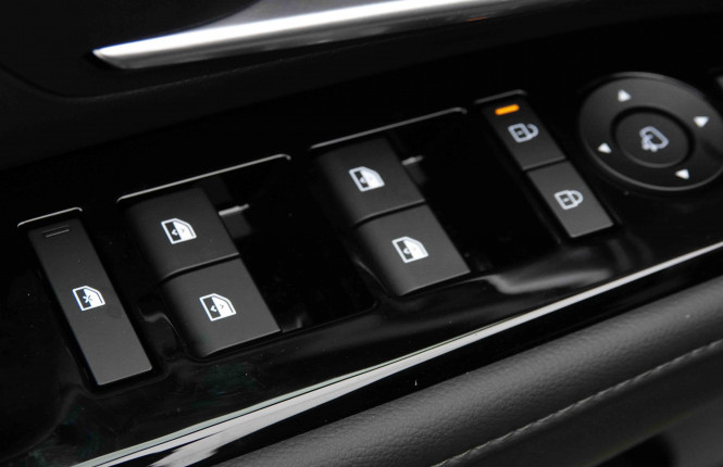 HYUNDAI_HYUNDAI_TUCSON_2652470_23.jpg