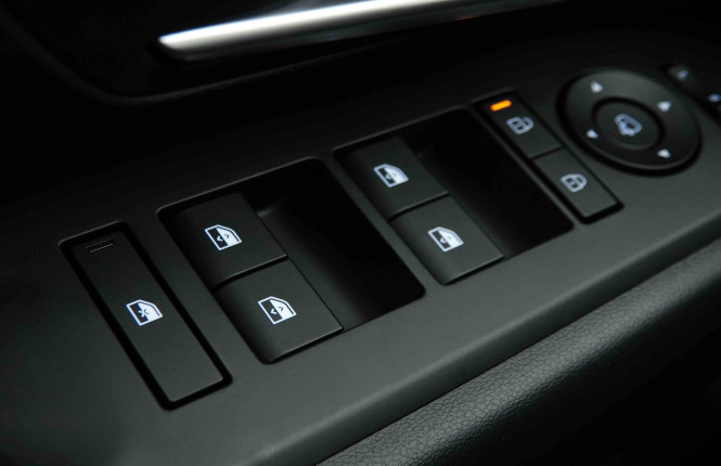 HYUNDAI_HYUNDAI_TUCSON_2653060_20.jpg