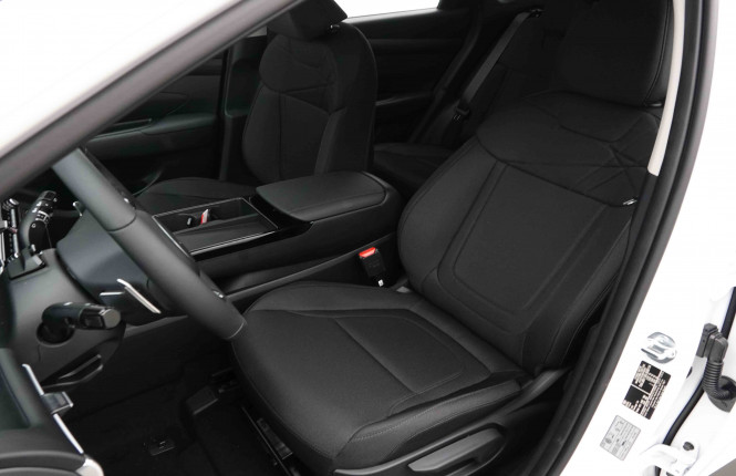 HYUNDAI_HYUNDAI_TUCSON_2654455_6.jpg