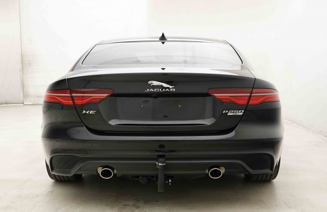 JAGUAR_JAGUAR_XE_2654332_33.jpg JAGUAR_JAGUAR_XE_2654332_33.jpg
