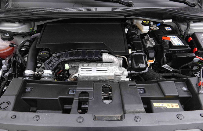JEEP_JEEP_AVENGER_2654712_22.jpg JEEP_JEEP_AVENGER_2654712_22.jpg