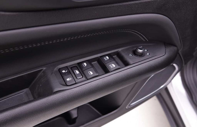 JEEP_JEEP_COMPASS_2443519_21.jpg