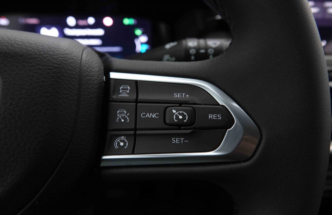 JEEP_JEEP_COMPASS_2550108_21.jpg