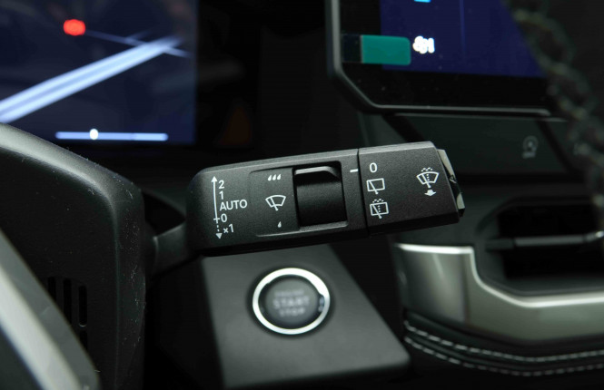 JEEP_JEEP_COMPASS_2653709_18.jpg JEEP_JEEP_COMPASS_2653709_18.jpg