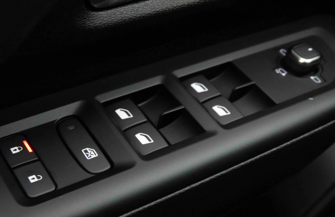 JEEP_JEEP_COMPASS_2653712_22.jpg JEEP_JEEP_COMPASS_2653712_22.jpg