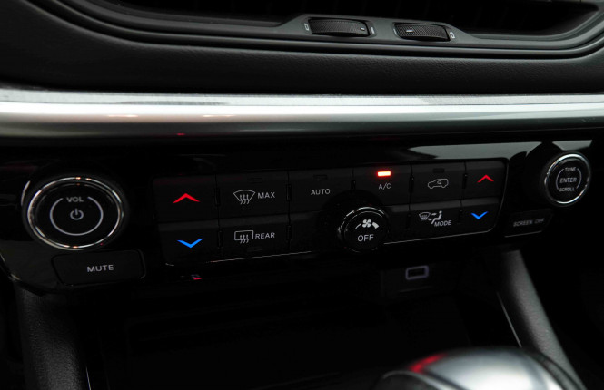 JEEP_JEEP_COMPASS_2653728_13.jpg JEEP_JEEP_COMPASS_2653728_13.jpg