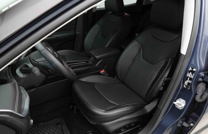 JEEP_JEEP_COMPASS_2653729_6.jpg