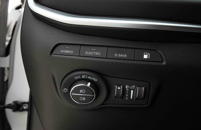 JEEP_JEEP_COMPASS_2653731_20.jpg JEEP_JEEP_COMPASS_2653731_20.jpg