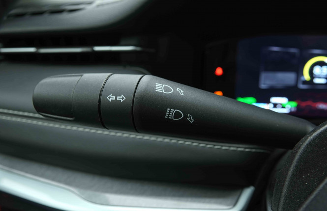 JEEP_JEEP_COMPASS_2653929_19.jpg