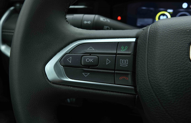 JEEP_JEEP_COMPASS_2653929_21.jpg