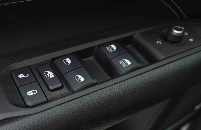 JEEP_JEEP_COMPASS_2653929_24.jpg