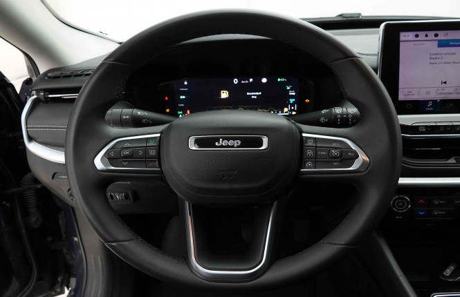 JEEP_JEEP_COMPASS_2653930_8.jpg