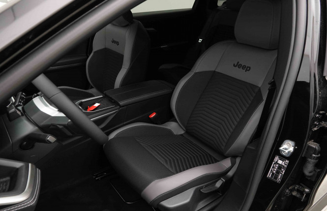 JEEP_JEEP_COMPASS_2654378_7.jpg JEEP_JEEP_COMPASS_2654378_7.jpg