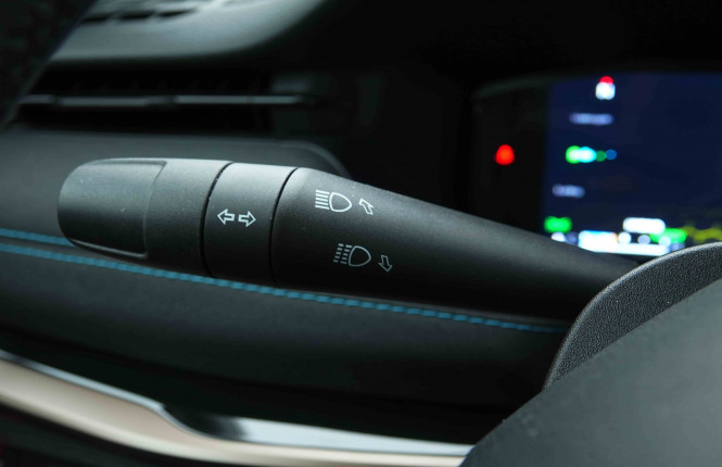 JEEP_JEEP_COMPASS_2654926_17.jpg JEEP_JEEP_COMPASS_2654926_17.jpg