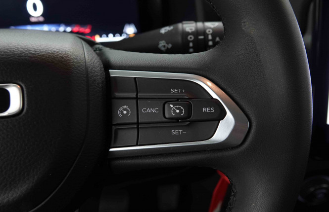 JEEP_JEEP_RENEGADE_2653619_19.jpg JEEP_JEEP_RENEGADE_2653619_19.jpg