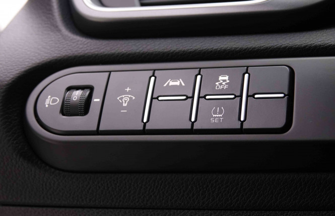 KIA_KIA_CEED SW_2551067_8.jpg