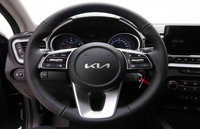 KIA_KIA_CEED SW_2551068_9.jpg