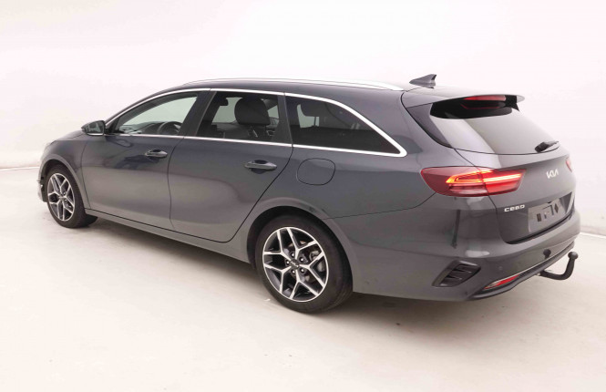KIA_KIA_CEED SW_2551242_25.jpg KIA_KIA_CEED SW_2551242_25.jpg