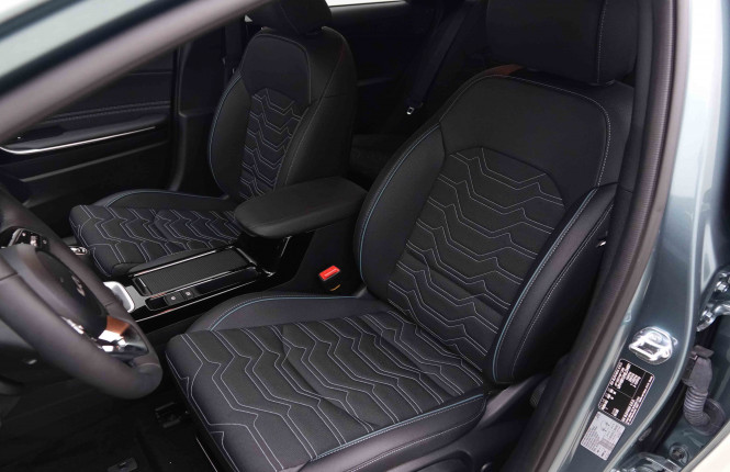 KIA_KIA_CEED SW_2551380_7.jpg KIA_KIA_CEED SW_2551380_7.jpg