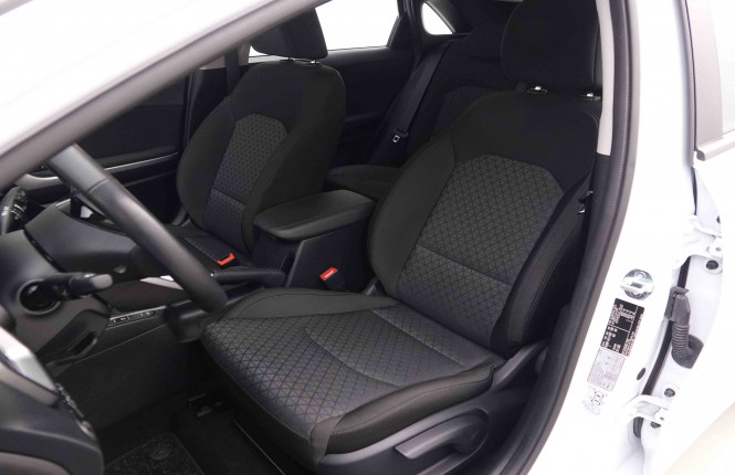 KIA_KIA_CEED_2549771_6.jpg
