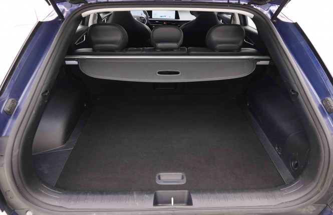 KIA_KIA_EV6_2549627_5.jpg