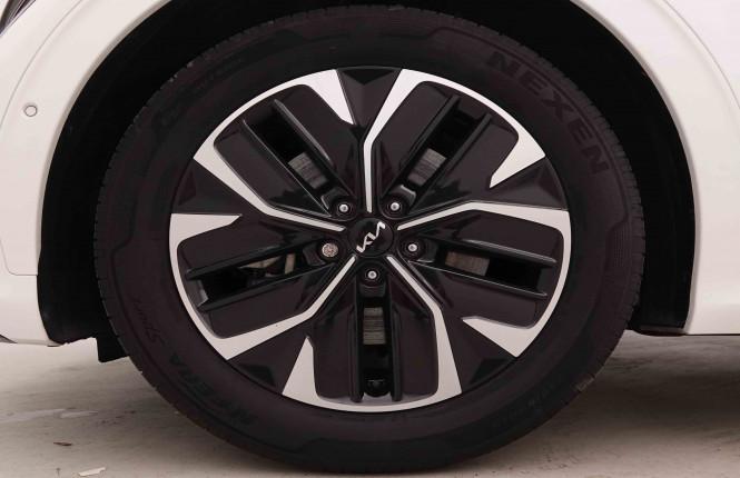 KIA_KIA_EV6_2549706_26.jpg