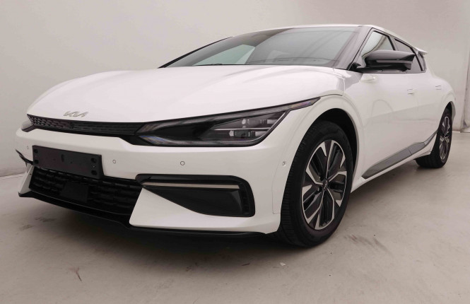 KIA_KIA_EV6_2549706_29.jpg