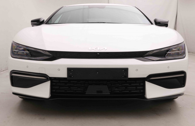 KIA_KIA_EV6_2549706_30.jpg