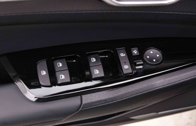 KIA_KIA_SPORTAGE_2547262_24.jpg