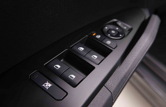 KIA_KIA_SPORTAGE_2549765_22.jpg KIA_KIA_SPORTAGE_2549765_22.jpg