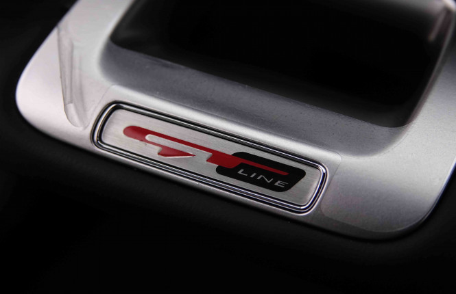 KIA_KIA_SPORTAGE_2550314_25.jpg