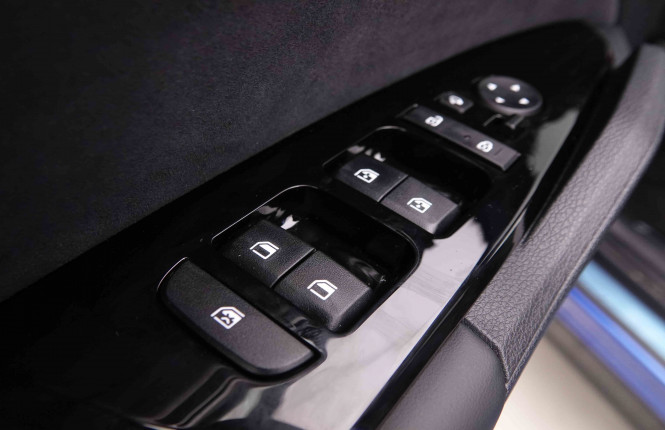 KIA_KIA_SPORTAGE_2550321_27.jpg