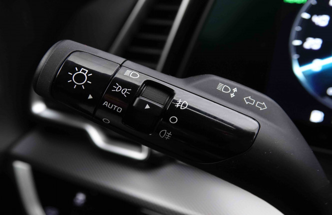 KIA_KIA_SPORTAGE_2550325_20.jpg