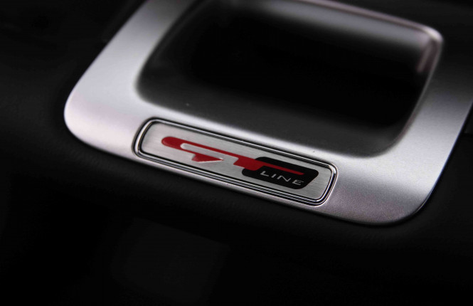 KIA_KIA_SPORTAGE_2550325_24.jpg