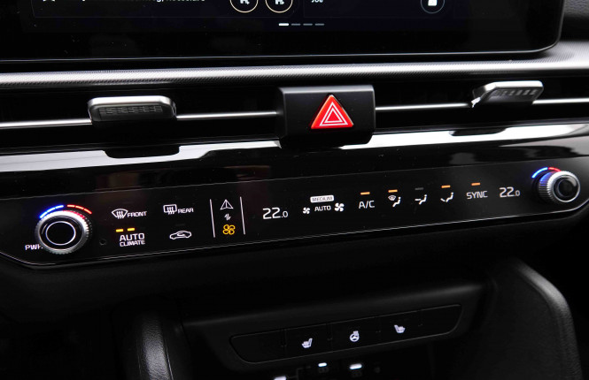 KIA_KIA_SPORTAGE_2551374_10.jpg KIA_KIA_SPORTAGE_2551374_10.jpg