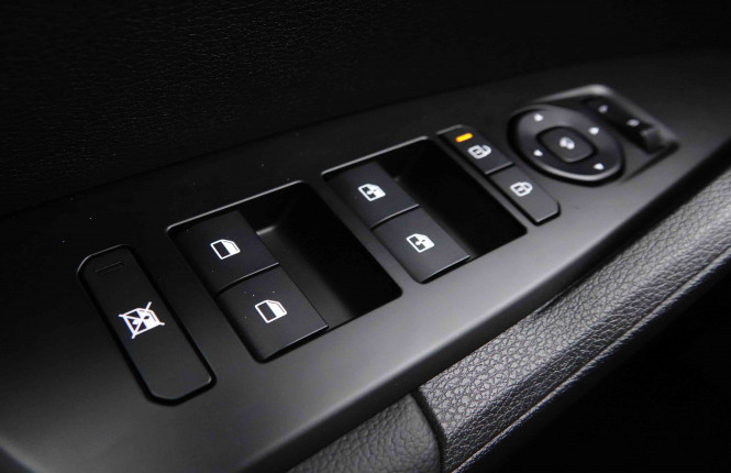 KIA_KIA_SPORTAGE_2653003_21.jpg KIA_KIA_SPORTAGE_2653003_21.jpg