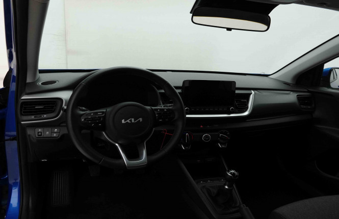 KIA_KIA_STONIC_2654002_6.jpg