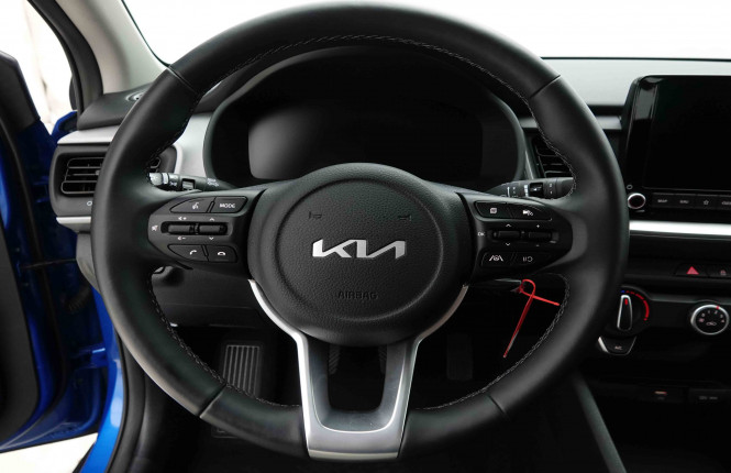 KIA_KIA_STONIC_2654002_7.jpg