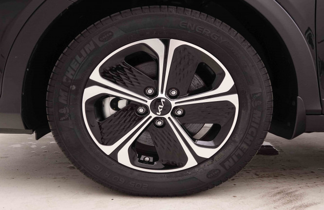 KIA_KIA_XCEED_2549112_21.jpg