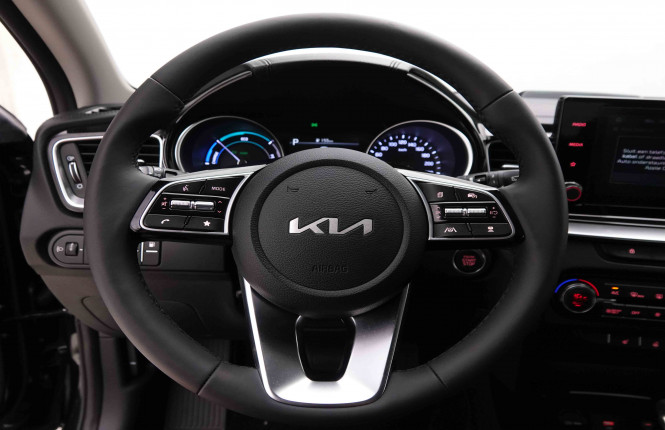 KIA_KIA_XCEED_2549112_9.jpg