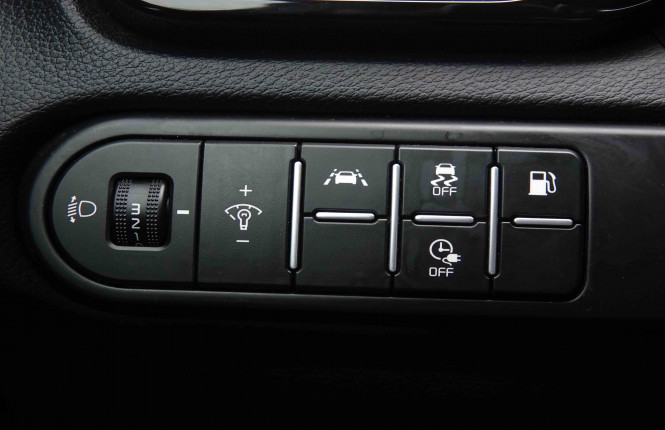 KIA_KIA_XCEED_2549451_9.jpg